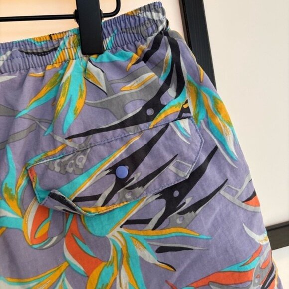 Patagonia Men's SMALL Baggies shorts Birds Of Paradise Swim Trunks Lined - Picture 16 of 16